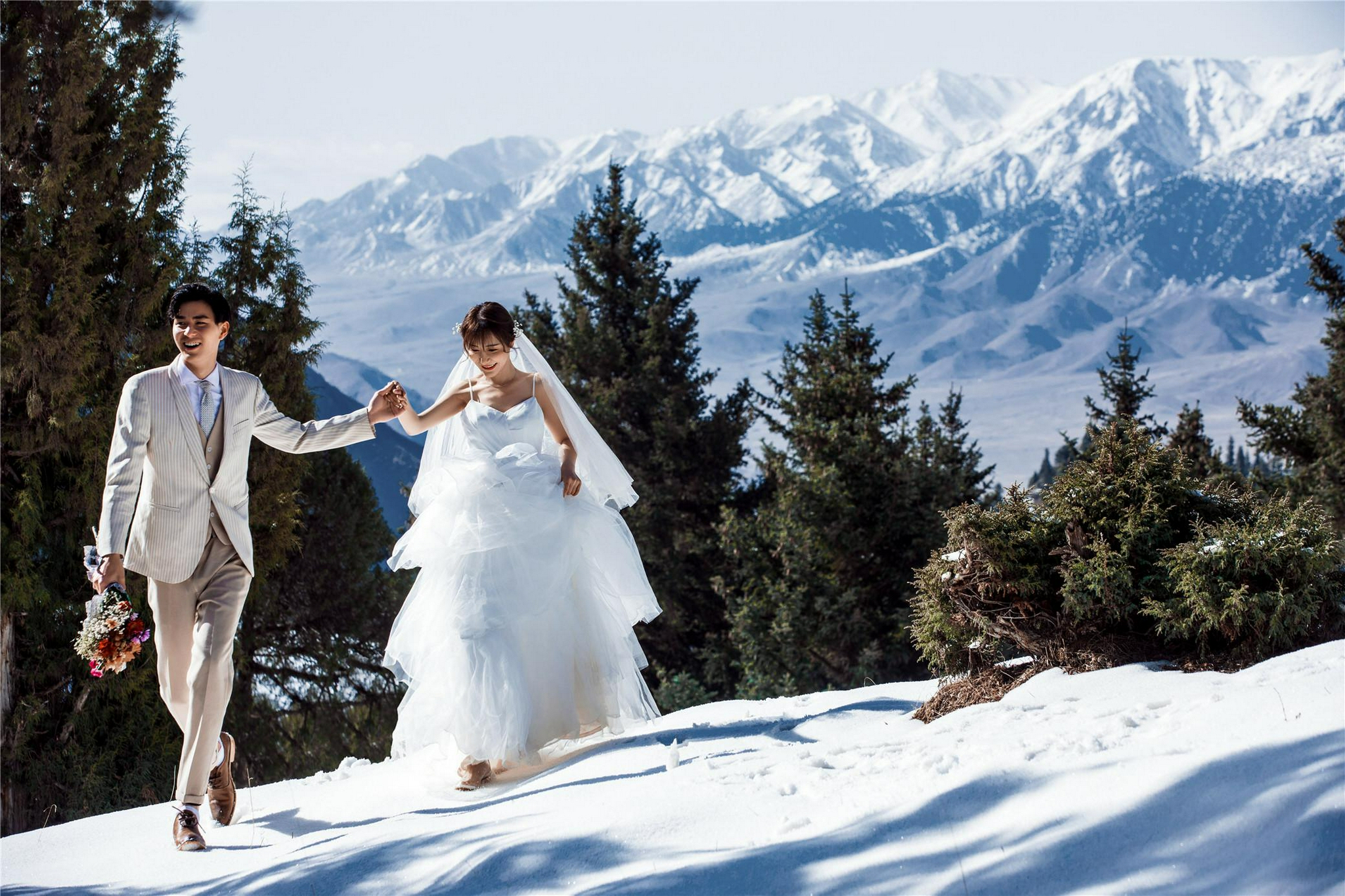 穿着婚纱去旅行！旅拍去哪个城市比较好？这些城市千万别错过～（旅拍婚纱照去哪个城市好）