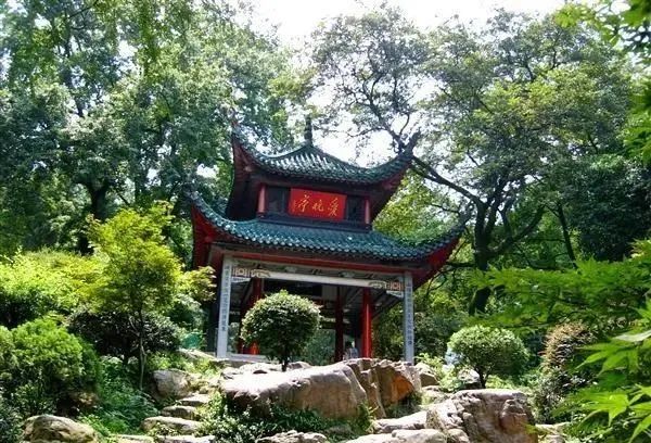 长沙旅游攻略景点必去：来长沙必玩的10大景点,你去过几个？